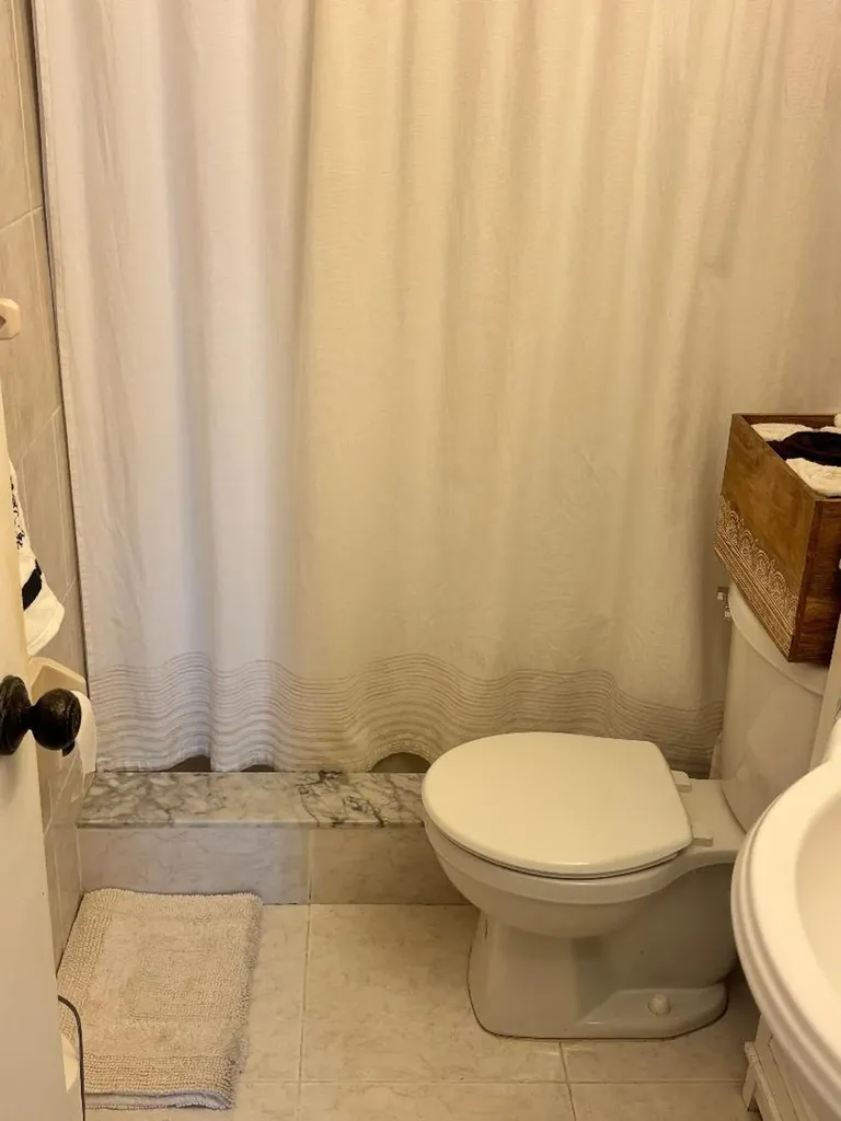 2004 NW 38th Terrace Lauderdale Lakes FL 33311