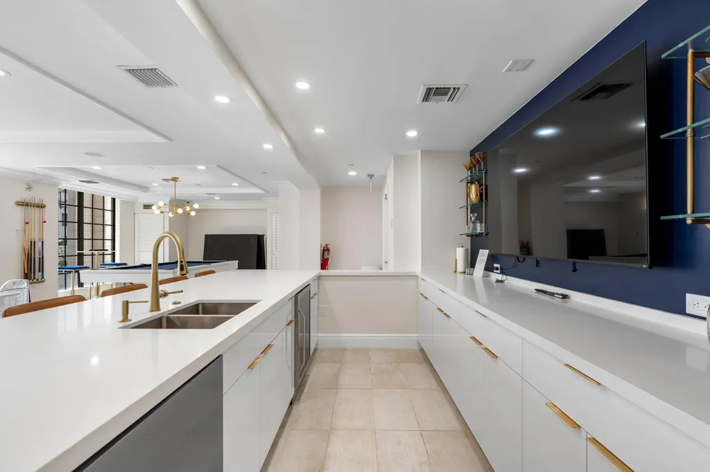 233 S Federal Highway Boca Raton FL 33432