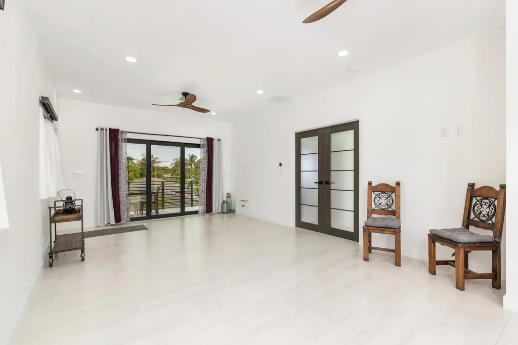 127 Auburn Drive Lake Worth Beach FL 33460