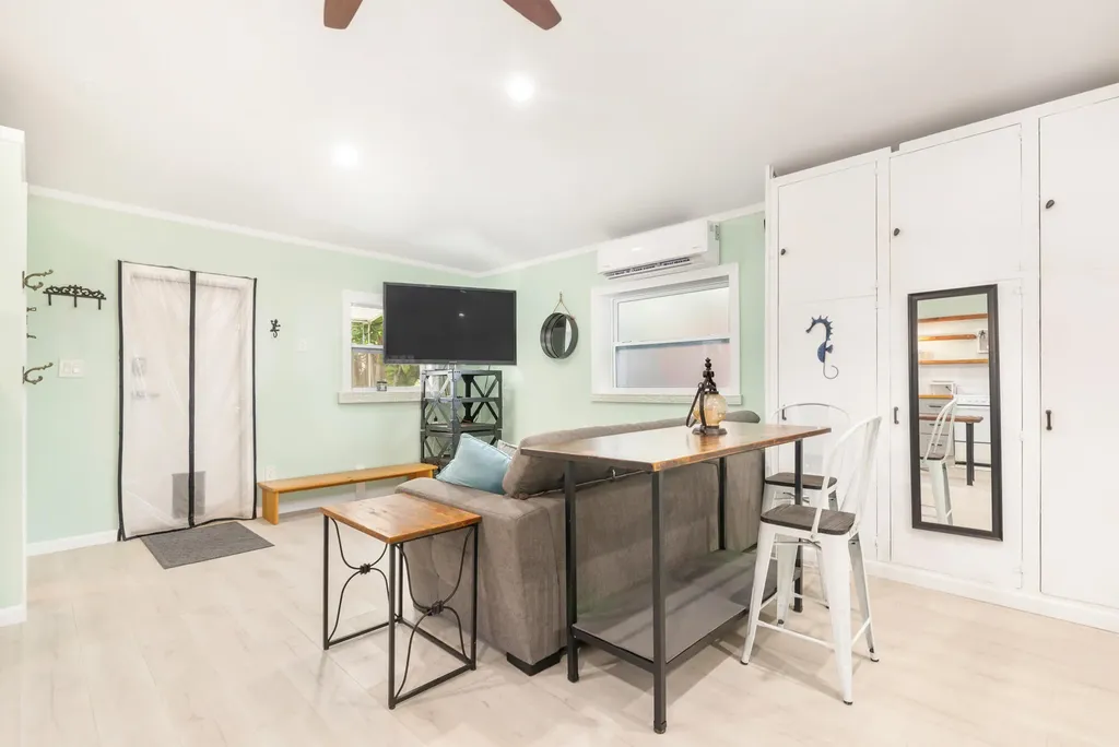 127 Auburn Drive Lake Worth Beach FL 33460