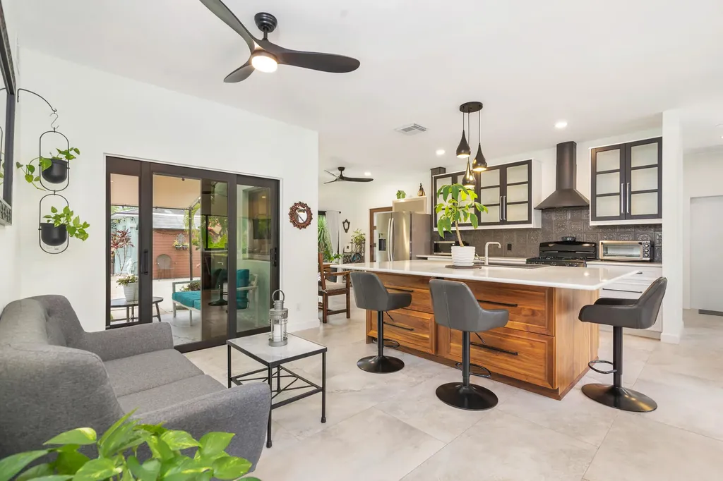 127 Auburn Drive Lake Worth Beach FL 33460