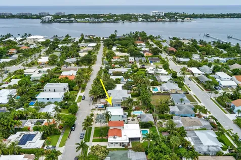 127 Auburn Drive Lake Worth Beach FL 33460