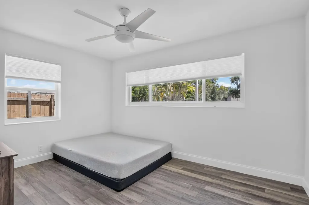 155 NE 20th Street Boca Raton FL 33431