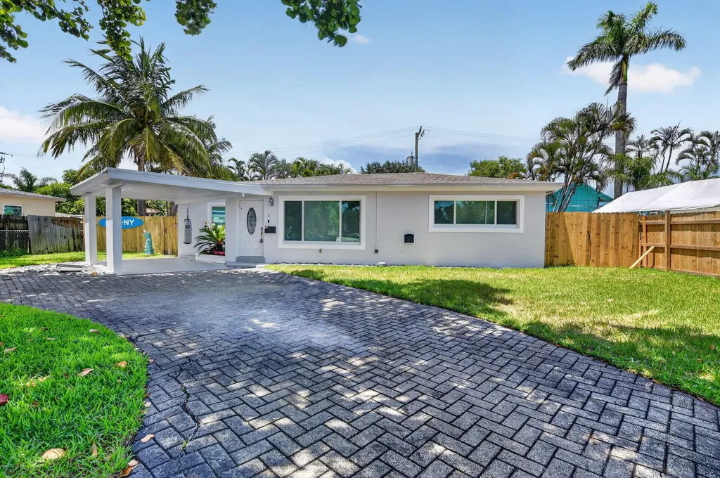 155 NE 20th Street Boca Raton FL 33431