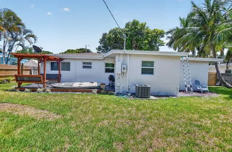 155 NE 20th Street Boca Raton FL 33431