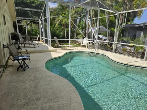 596 Greenwood Drive Jupiter FL 33458