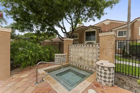 4812 N State Road 7 Coconut Creek FL 33073