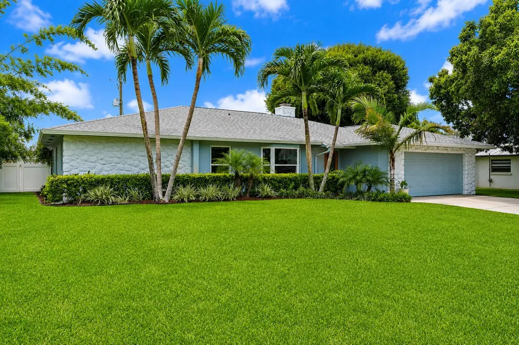 76 Wingo Street Tequesta FL 33469