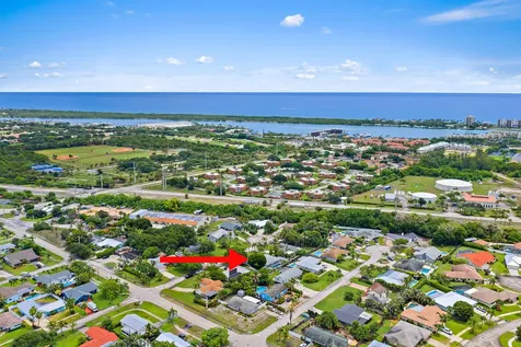 76 Wingo Street Tequesta FL 33469