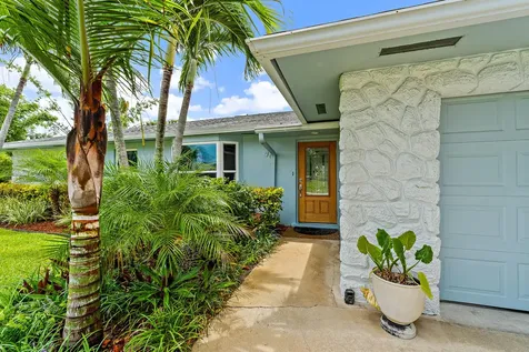 76 Wingo Street Tequesta FL 33469