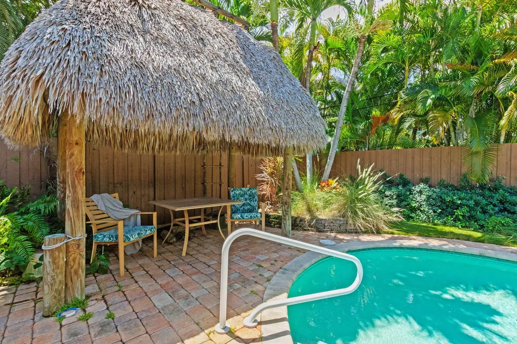 349 SW 14th Court Pompano Beach FL 33060