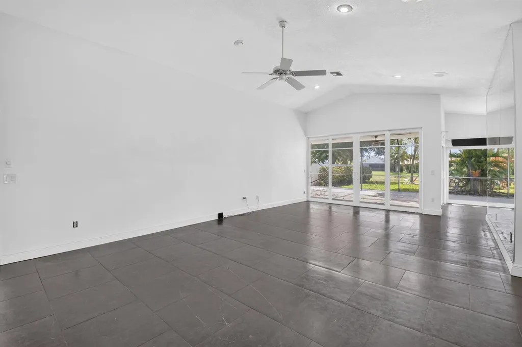 11134 Highland Circle Boca Raton FL 33428