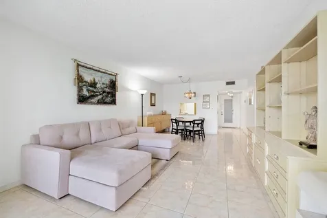 7807 Golf Circle Drive Margate FL 33063