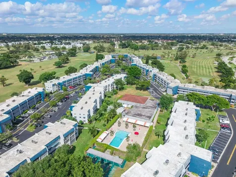7807 Golf Circle Drive Margate FL 33063