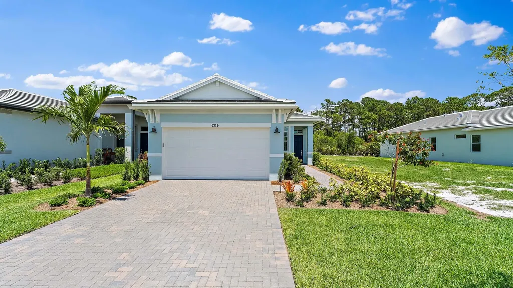 204 SE Via Sangro Port St Lucie FL 34952