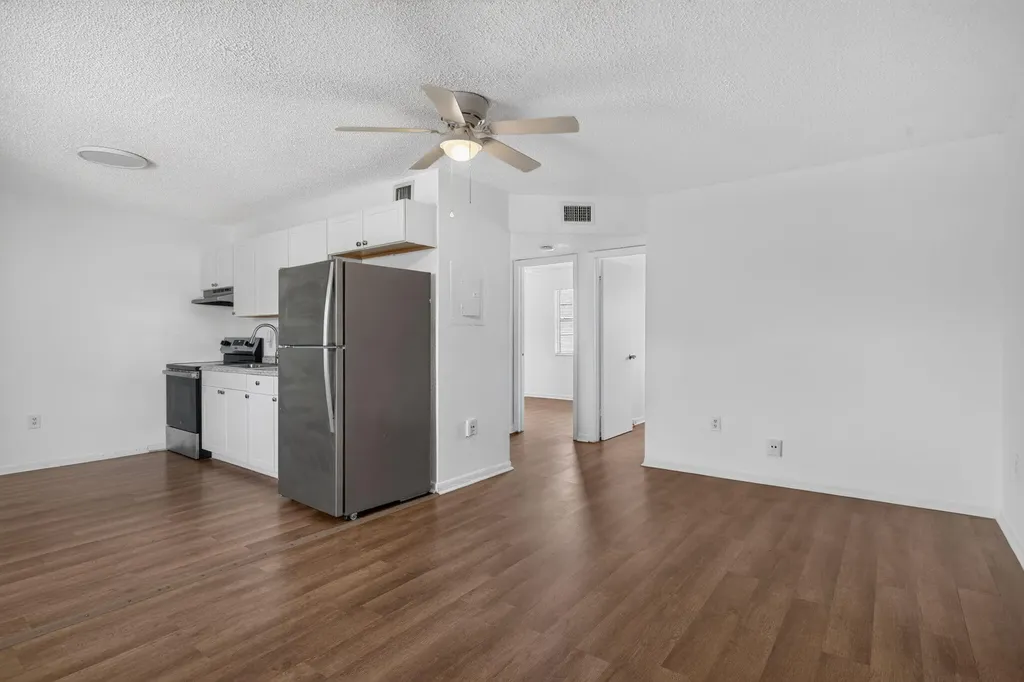 1300 NW 2nd Avenue Pompano Beach FL 33060