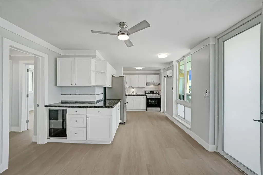 2400 NE 9th Street Fort Lauderdale FL 33304
