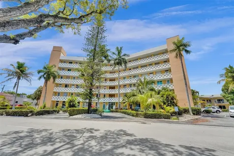 2400 NE 9th Street Fort Lauderdale FL 33304