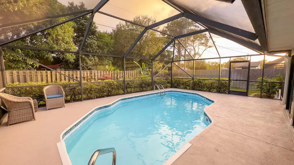 2526 SE Victory Avenue Port St Lucie FL 34952