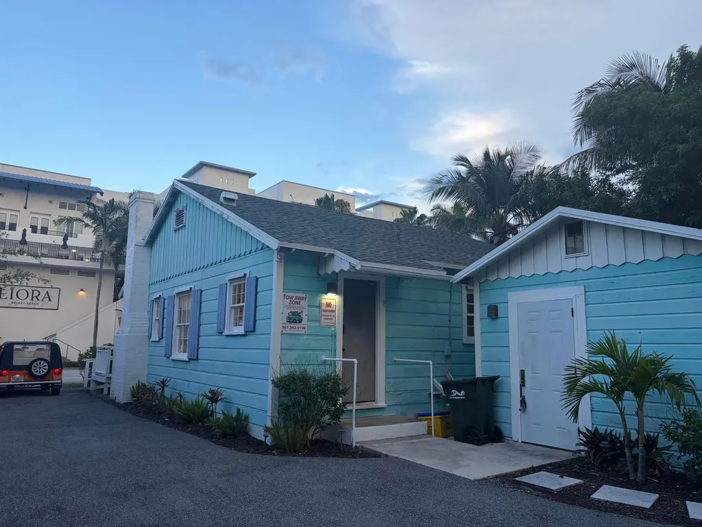 154 NE NE 5th Avenue Delray Beach FL 33483