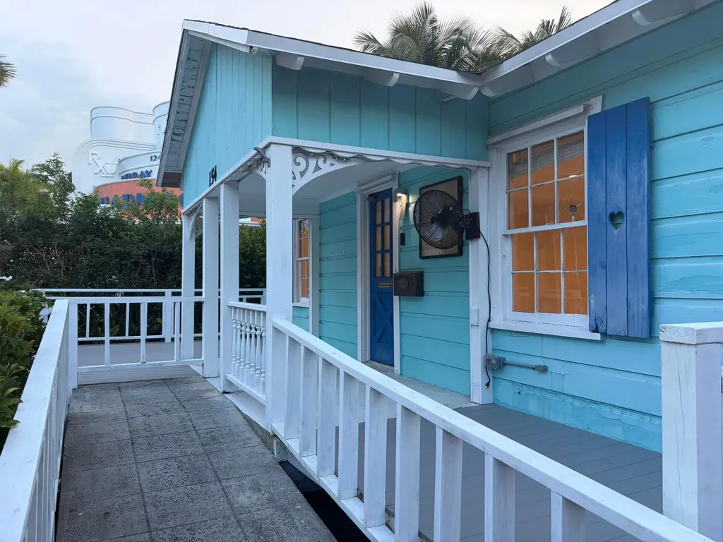 154 NE NE 5th Avenue Delray Beach FL 33483