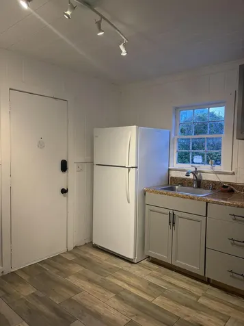 154 NE NE 5th Avenue Delray Beach FL 33483