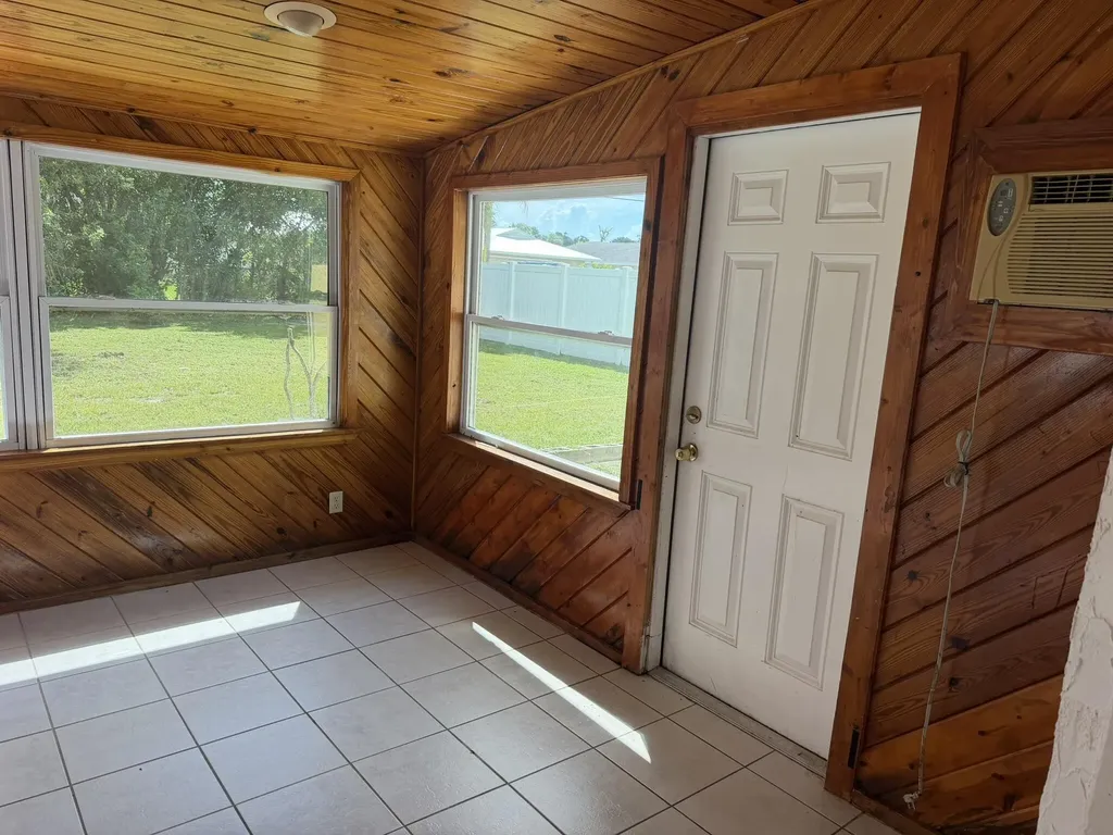 1155 SE Sabina Lane Port St Lucie FL 34983