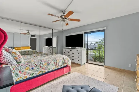 29 Lake Arbor Drive Palm Springs FL 33461