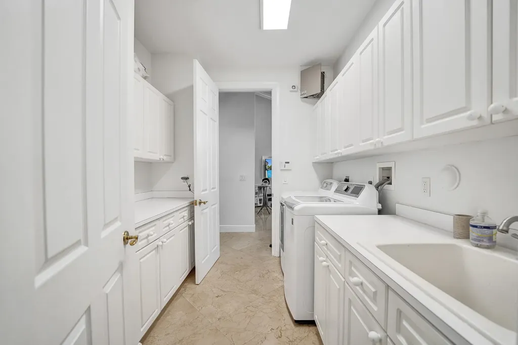 3348 Oak Hill Street Fort Lauderdale FL 33312