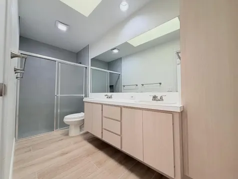 6104 Red Oak Court Palm Beach Gardens FL 33410
