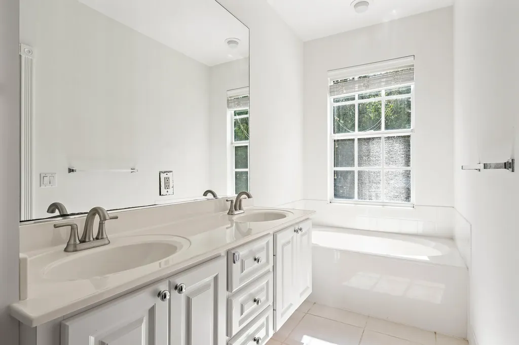 442 Capistrano Drive Palm Beach Gardens FL 33410