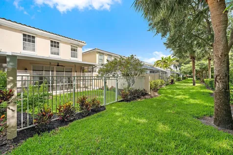 442 Capistrano Drive Palm Beach Gardens FL 33410