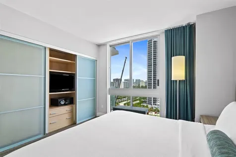 18683 Collins Avenue Sunny Isles Beach FL 33160