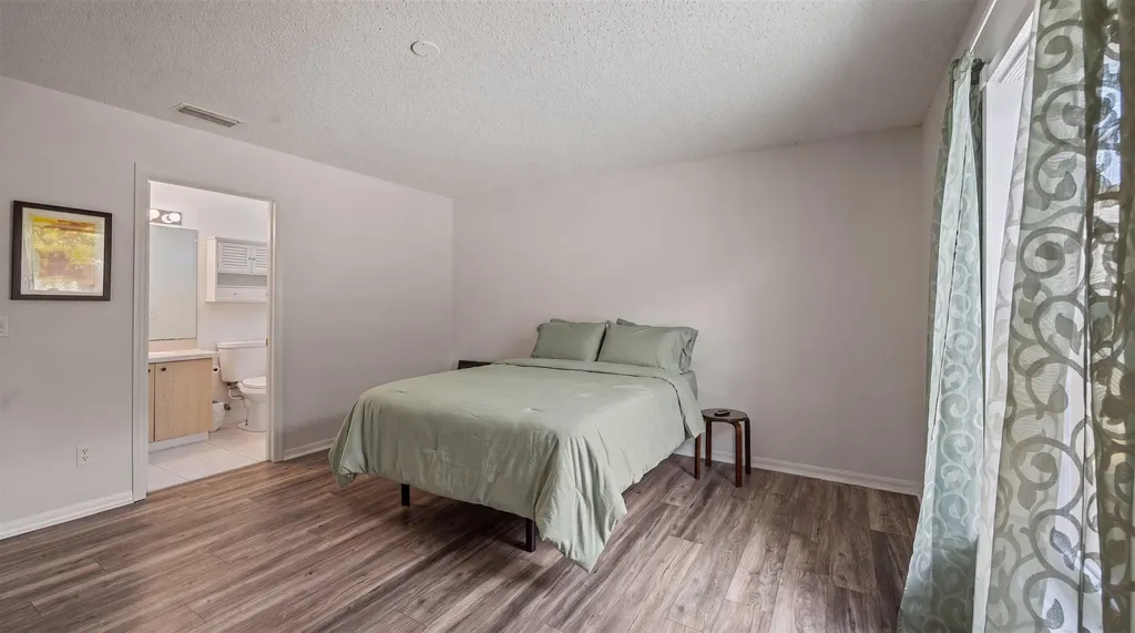 2472 SW Page Circle Port St Lucie FL 34953