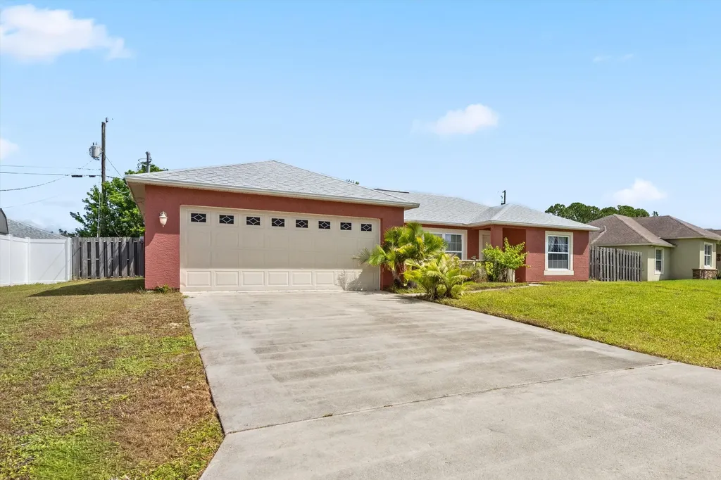 2472 SW Page Circle Port St Lucie FL 34953