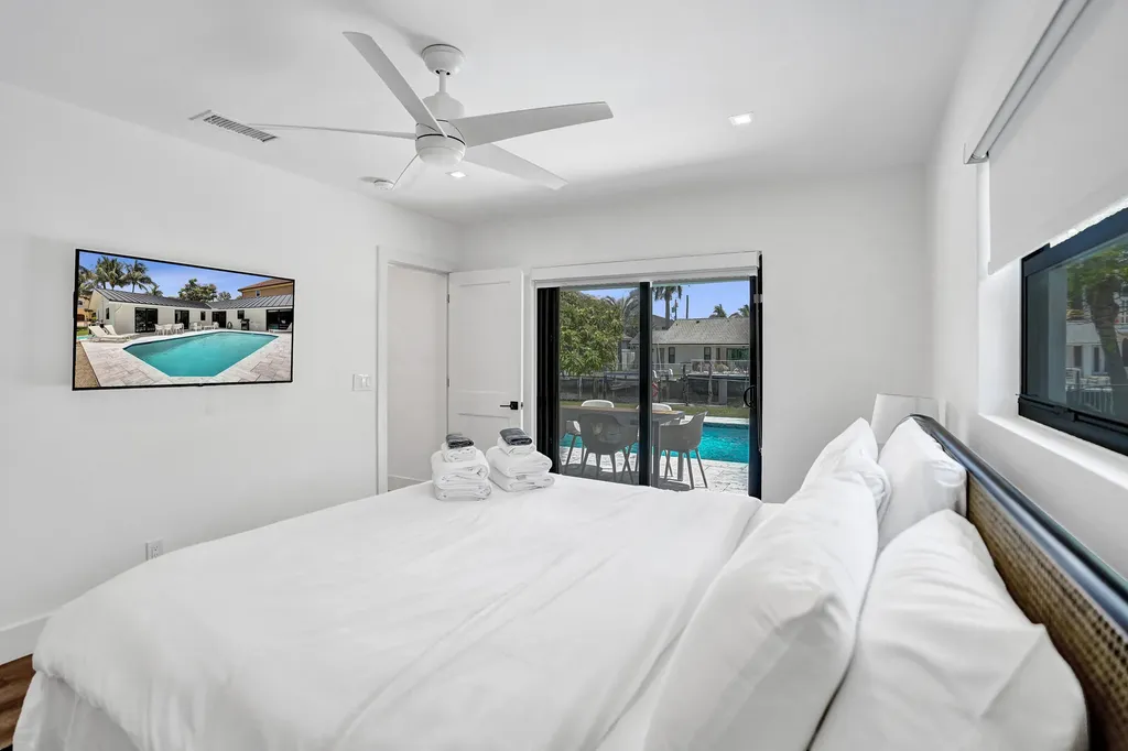 933 Banyan Drive Delray Beach FL 33483
