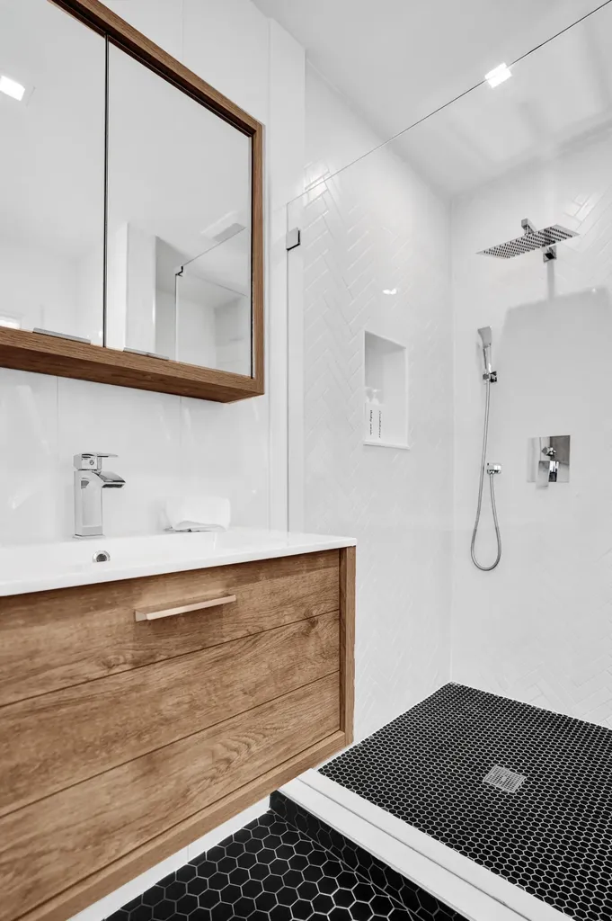 933 Banyan Drive Delray Beach FL 33483