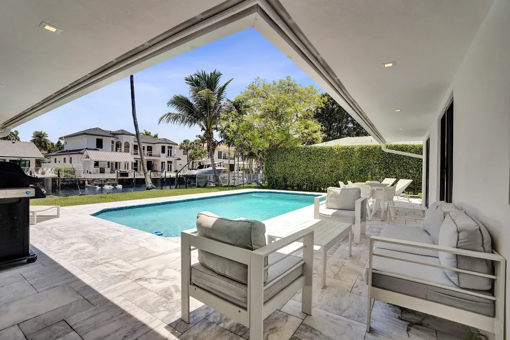 933 Banyan Drive Delray Beach FL 33483