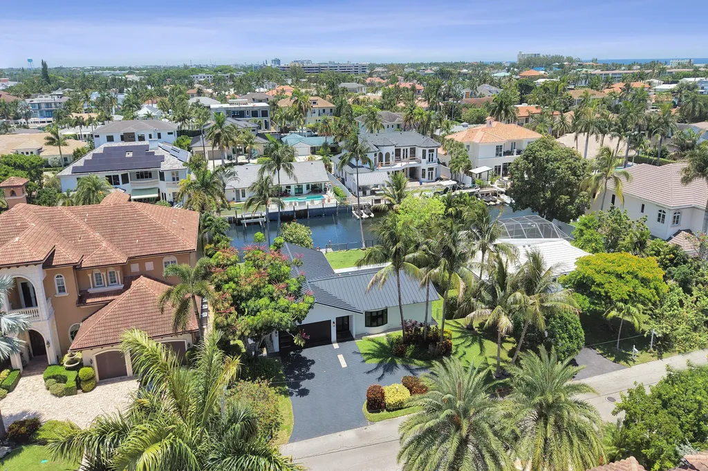 933 Banyan Drive Delray Beach FL 33483
