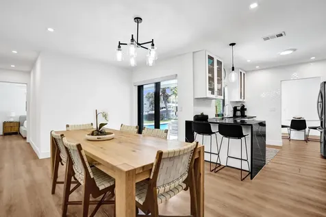 933 Banyan Drive Delray Beach FL 33483