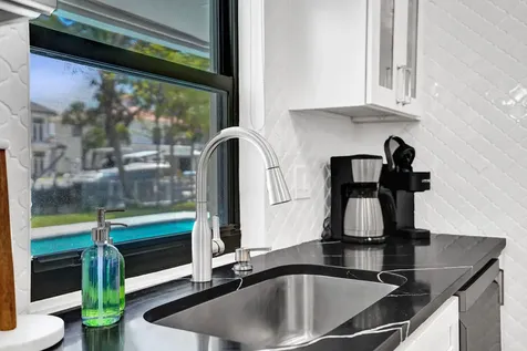 933 Banyan Drive Delray Beach FL 33483
