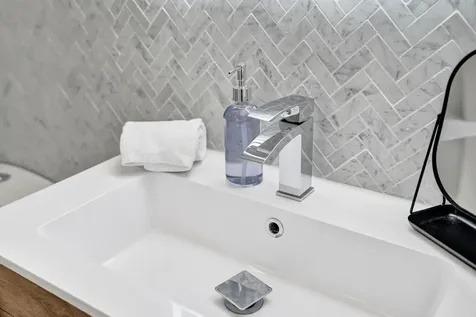 933 Banyan Drive Delray Beach FL 33483