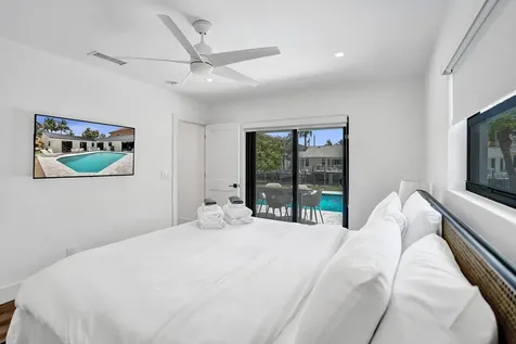 933 Banyan Drive Delray Beach FL 33483
