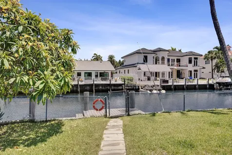 933 Banyan Drive Delray Beach FL 33483