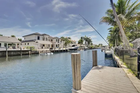 933 Banyan Drive Delray Beach FL 33483