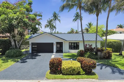 933 Banyan Drive Delray Beach FL 33483