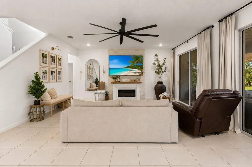 5648 NW Lorna Court Port St Lucie FL 34986