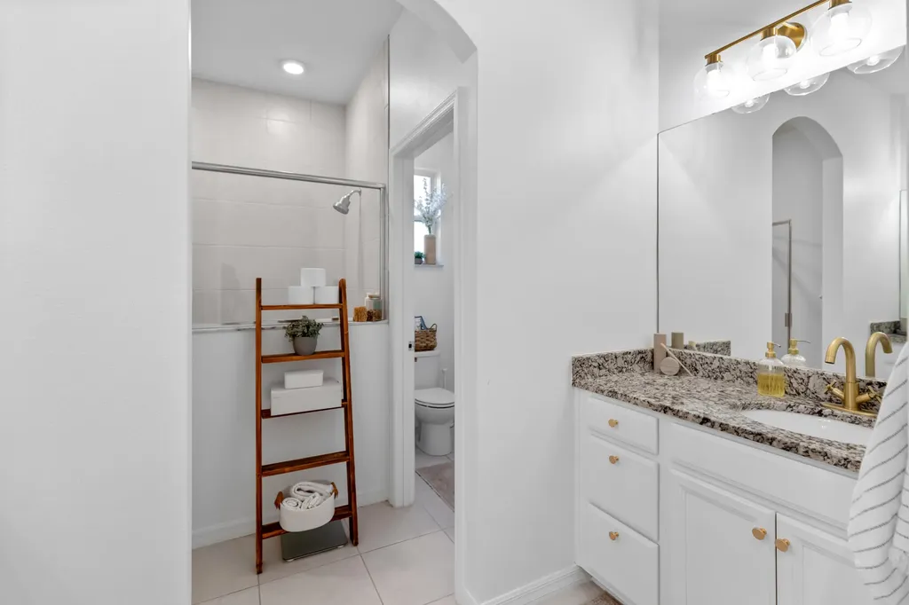 5648 NW Lorna Court Port St Lucie FL 34986