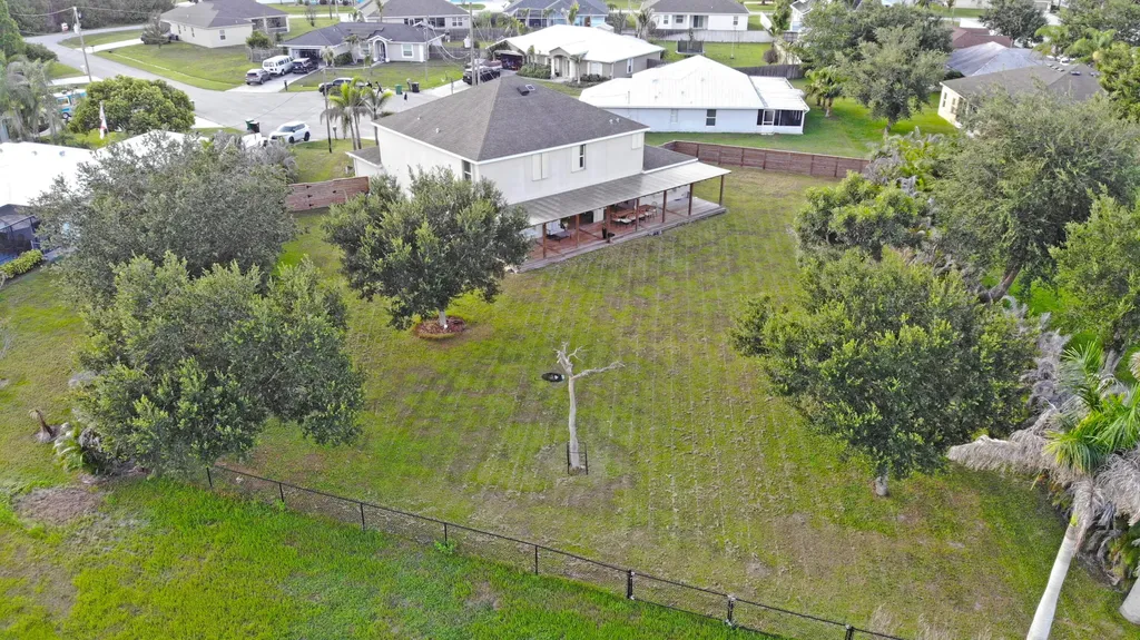 5648 NW Lorna Court Port St Lucie FL 34986