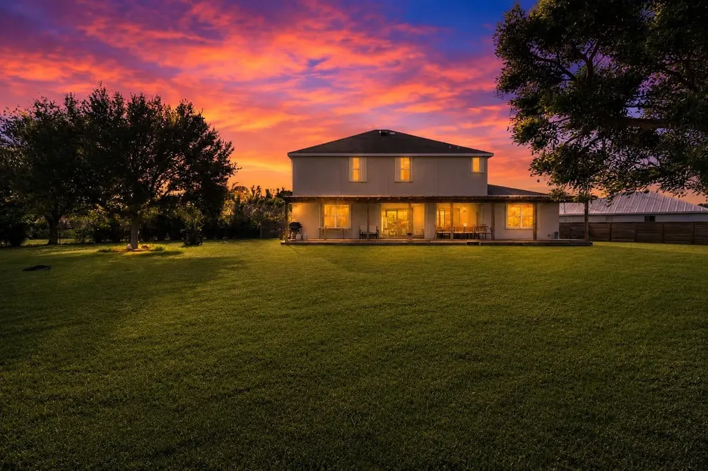 5648 NW Lorna Court Port St Lucie FL 34986
